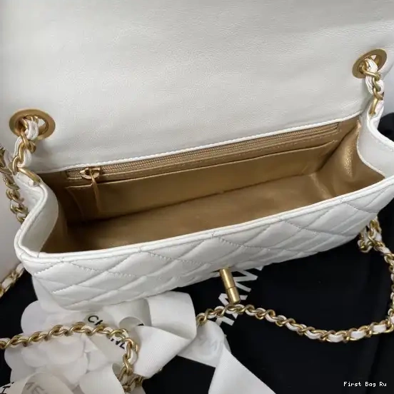 First Bag Ru 20CM BAG CHANEL FLAP 0526
